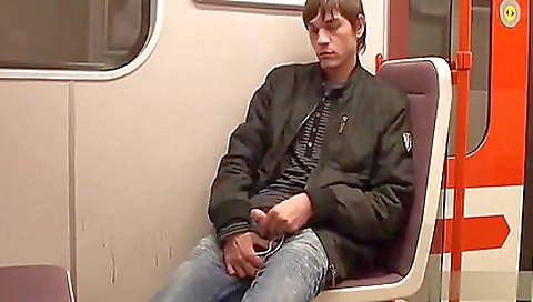 Public XXX Videos (63)