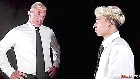 Pris Dans Des Actes Pecheurs