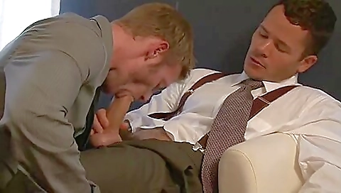 Astonishing Cocksucker Is Giving A Head For His Boss